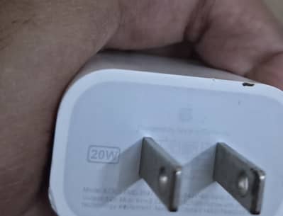 Original Iphone adapter and wire c to c type