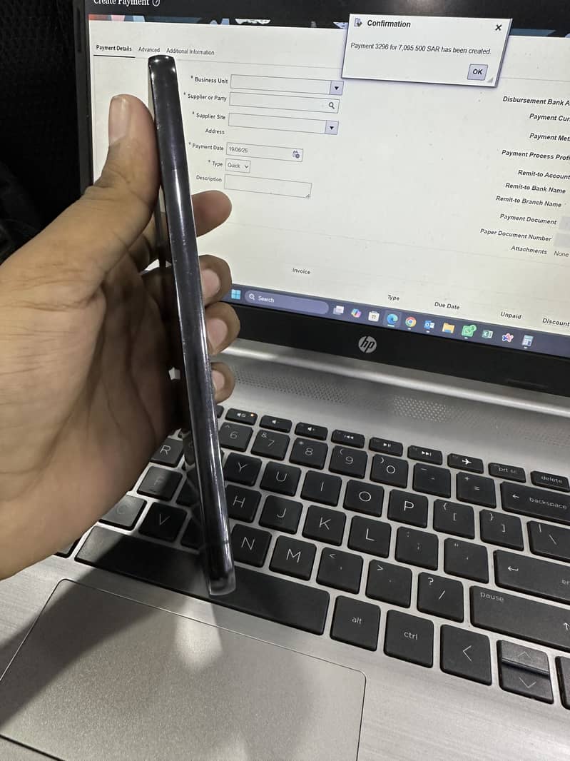 Samsung Mobile S22 Plus 3