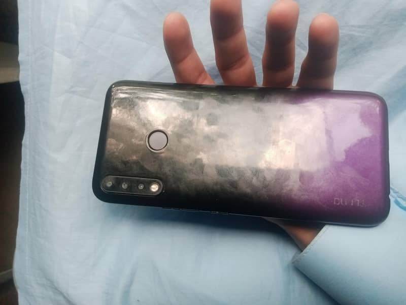 Tecno Spark 4 1