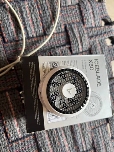 Just like new cooling fan piva x 30
