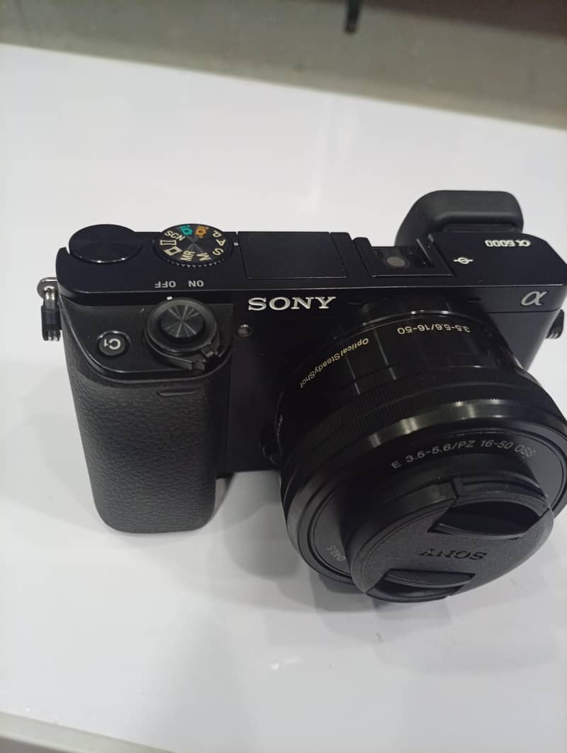 Sony A6000 1
