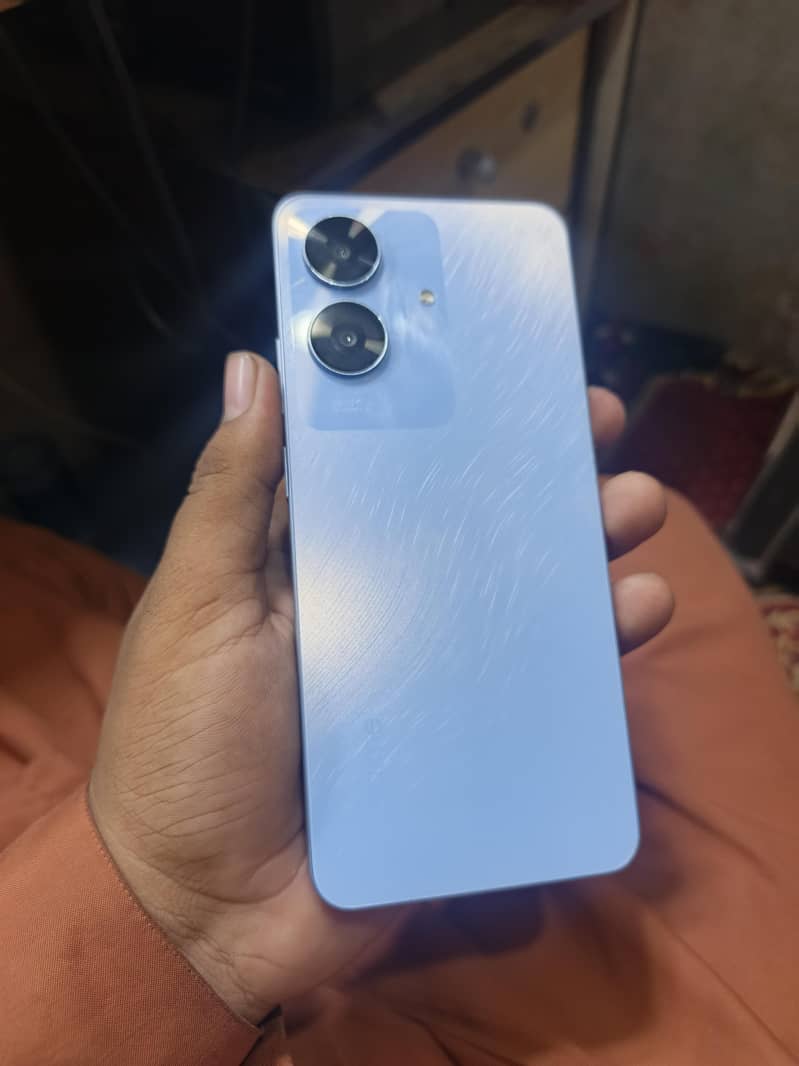 Realme Note 60 (4+8.128) 1