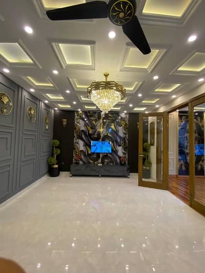 10 Marla Portin For Rent In Jasmine Block Hot Location Near To Park School