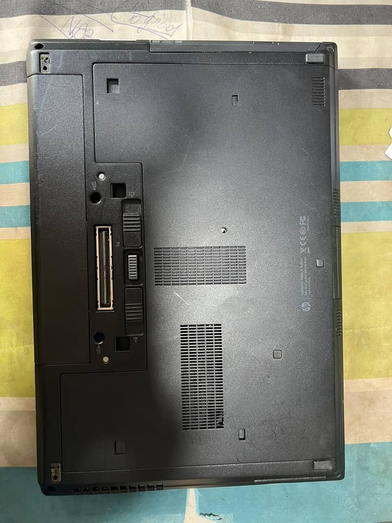Ho Elitebook 8740p 5