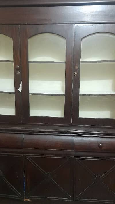 Kitchen cupboard