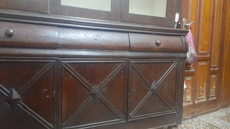 Kitchen cupboard 5