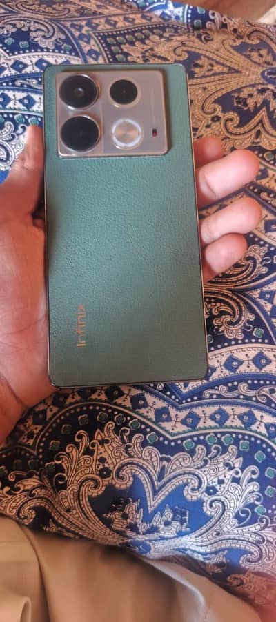 Infinix Note 40