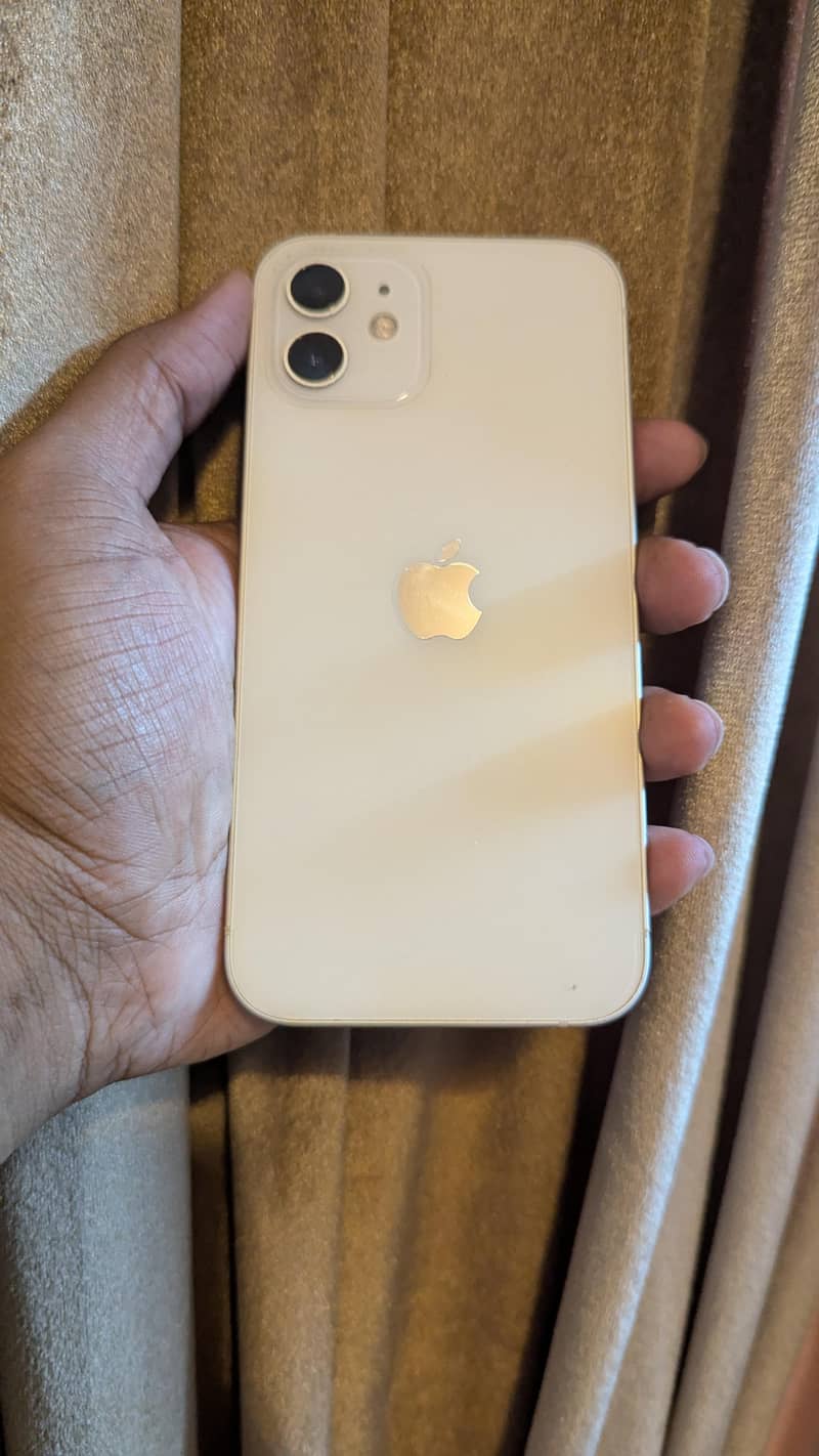 Apple iPhone 12 0
