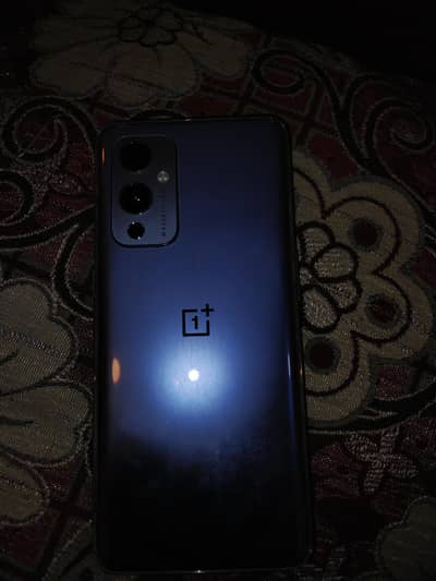 one plus 9 5g  8 gb 128 gb storage  | PTA approved  10 by 10 read desc