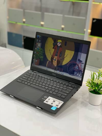 Dell UltraSlim BEAUTIFUL Core i5 11th Generation 8GB Ram / 256GB SSD