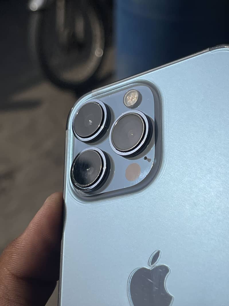 Apple iPhone 13 Pro 5