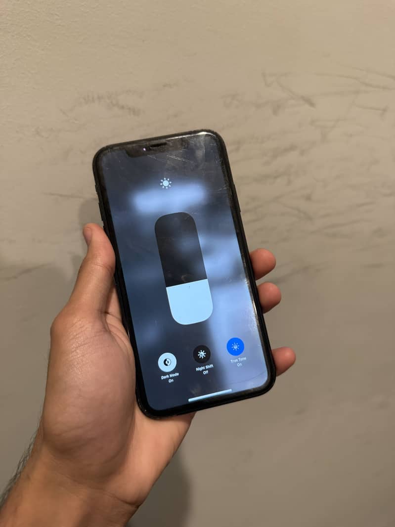 Apple iPhone XR 2