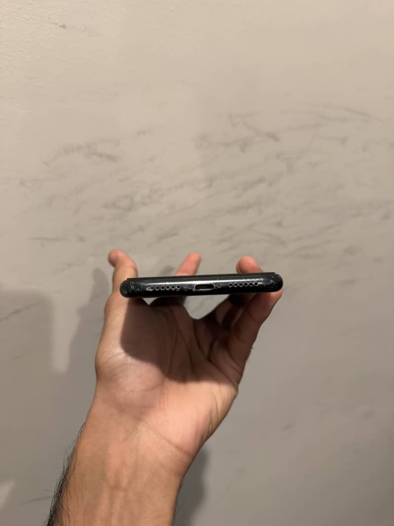 Apple iPhone XR 3