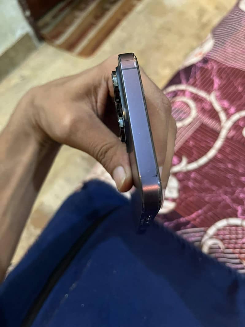 Apple iPhone 14 Pro Max 3