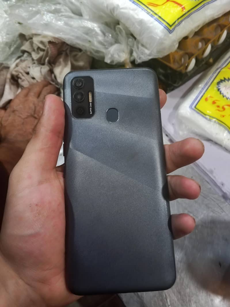 Tecno Spark 7 1