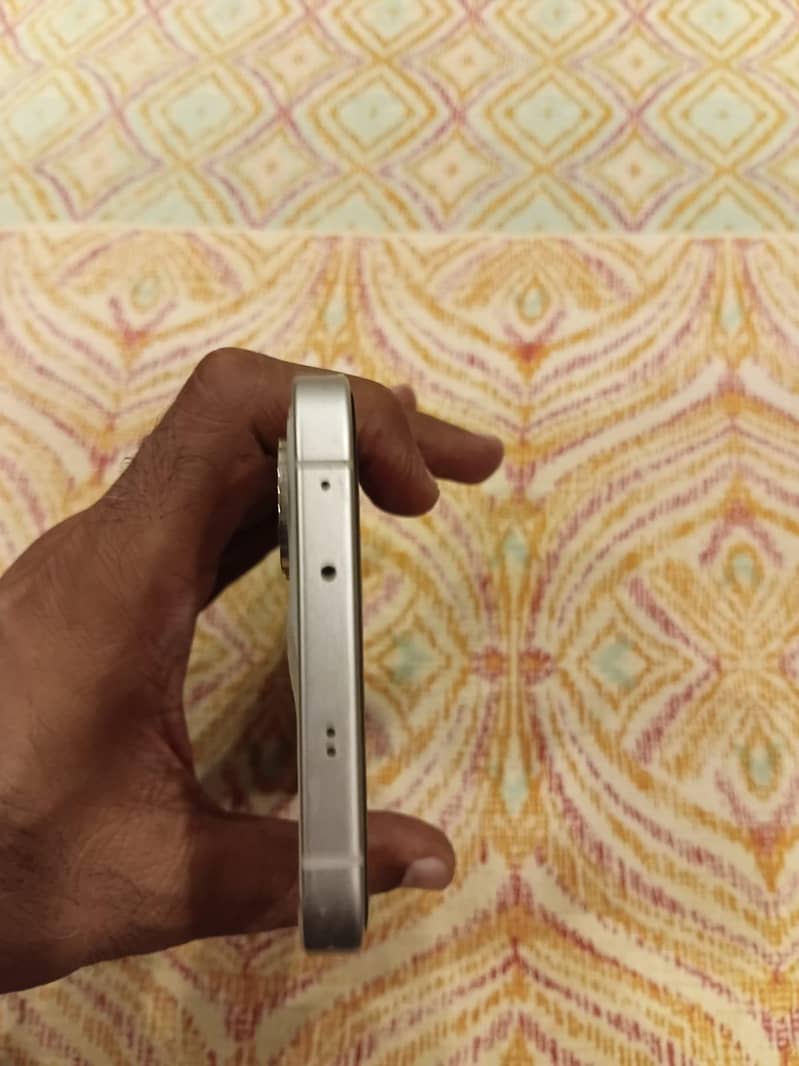 oppo reno 13 10/10 2
