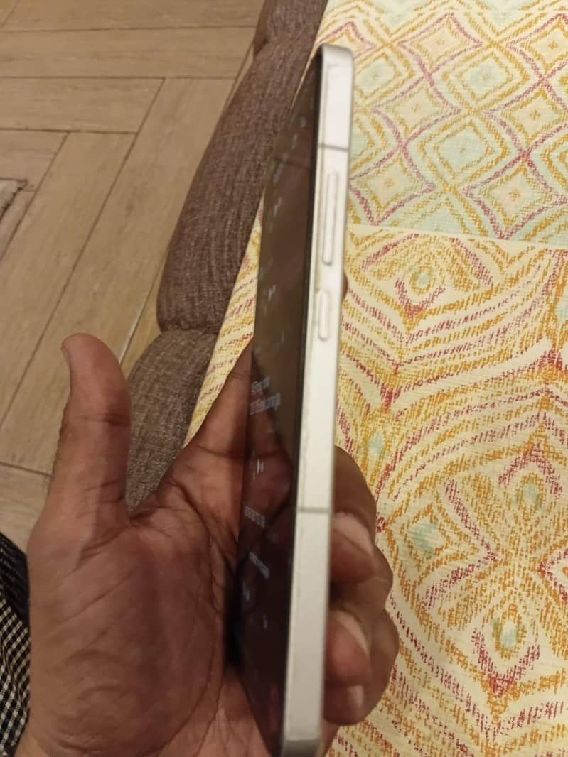 oppo reno 13 10/10 4