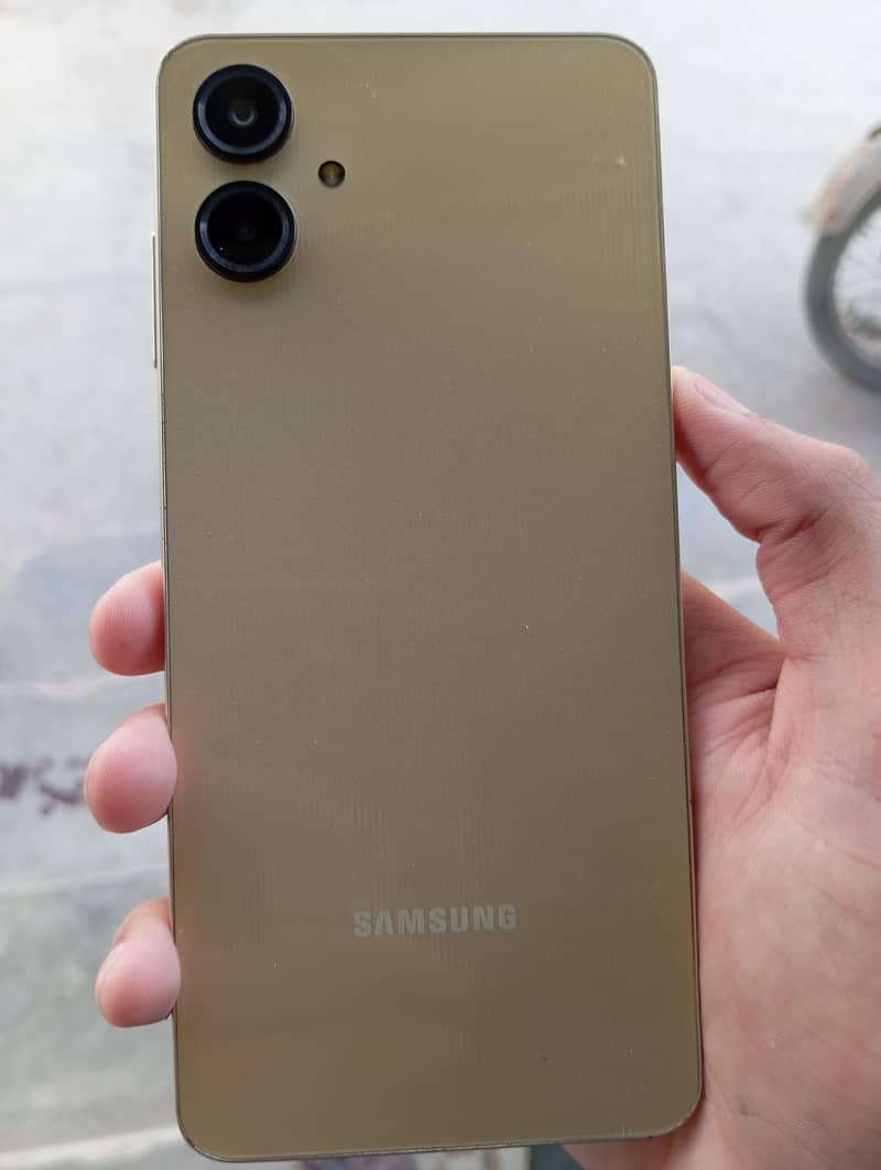Samsung Mobile A06 0