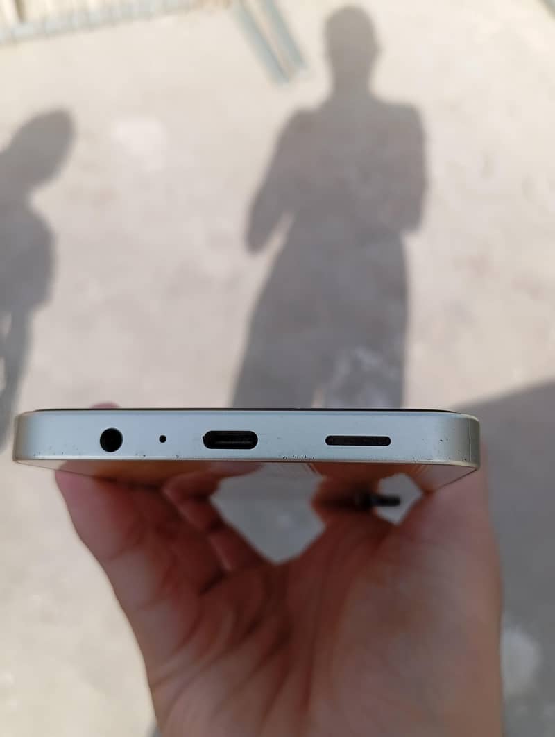 Samsung Mobile A06 5