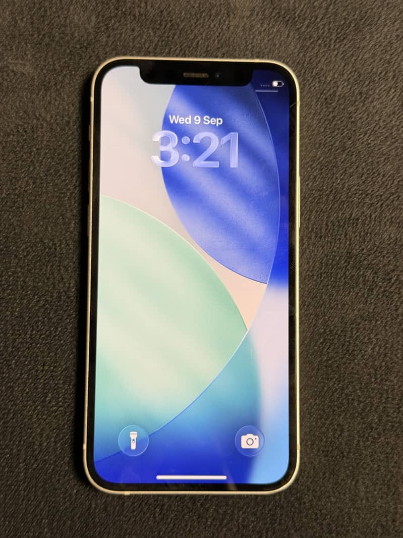Apple iPhone 12 mini 4