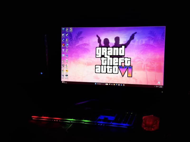core i7 3rd gen Rx 580 with bordrless led 1