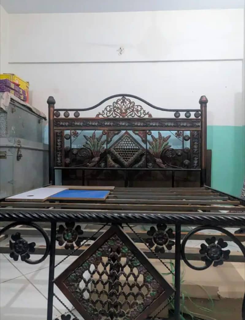 iron bed king size 3