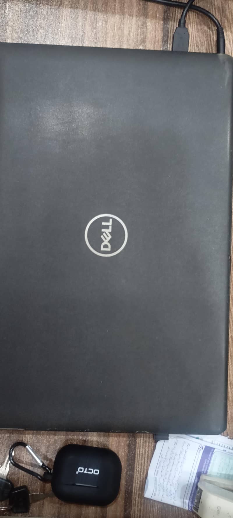 Dell Latitude 3520 1