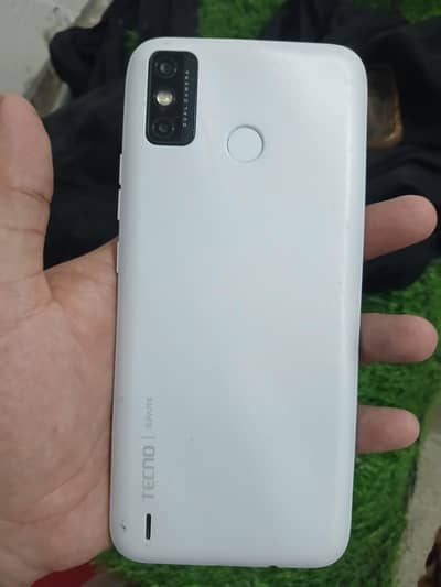 Tecno Spark 6 Go