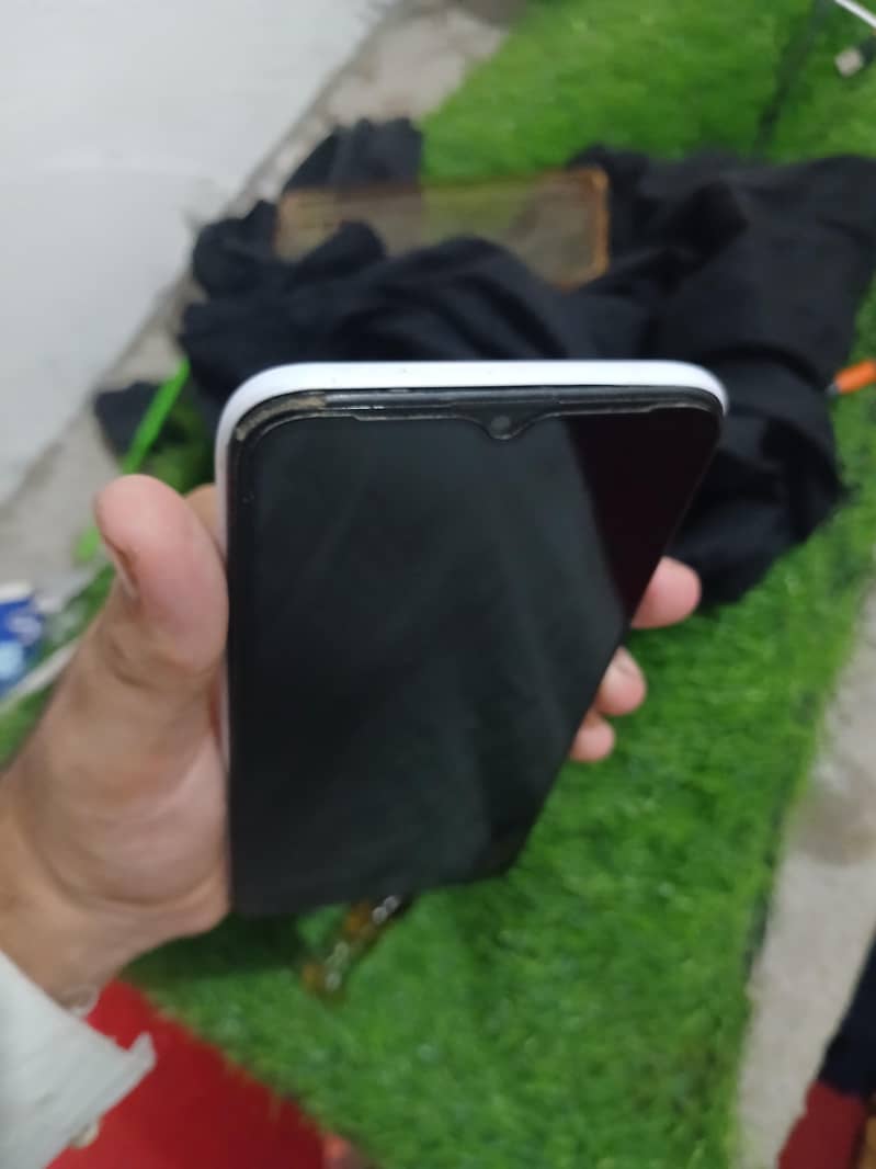 Tecno Spark 6 Go 2