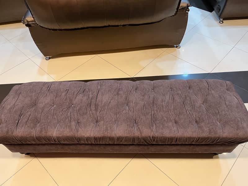 Sofa 3 seater  quantity 2 2