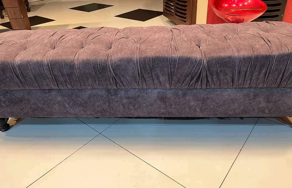 Sofa 3 seater  quantity 2 3