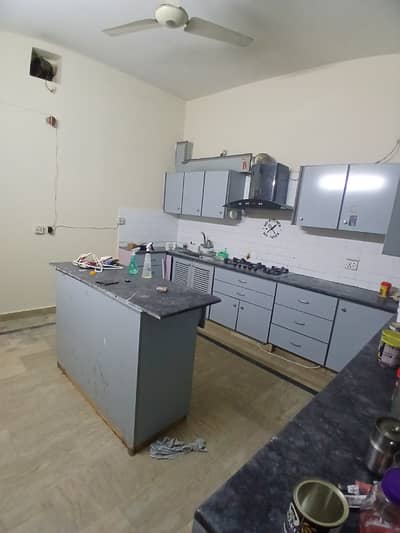 10MARLA MARBLE FLOORING HOUSE FOR SALE IN RAVI BLOCK ALLAMA IQBAL TOWN
