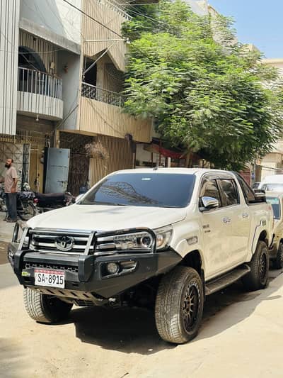 Toyota Revo 2021 Old Shape New TV