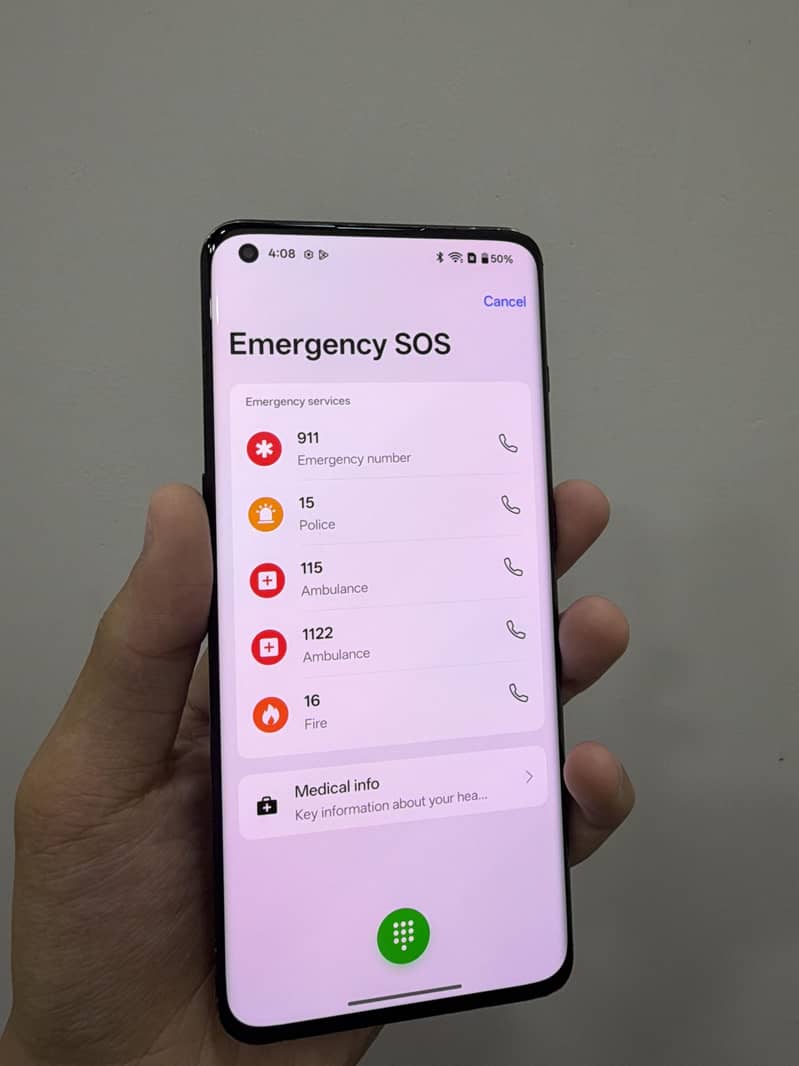 One Plus 10 Pro 6
