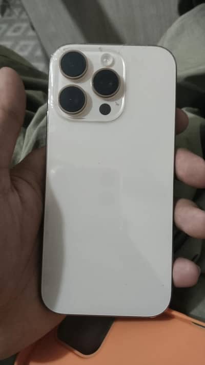 Apple iPhone 16 Pro