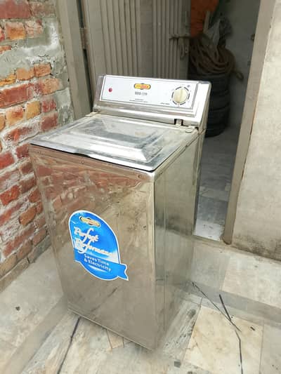 super Asia spin dryer in best condition