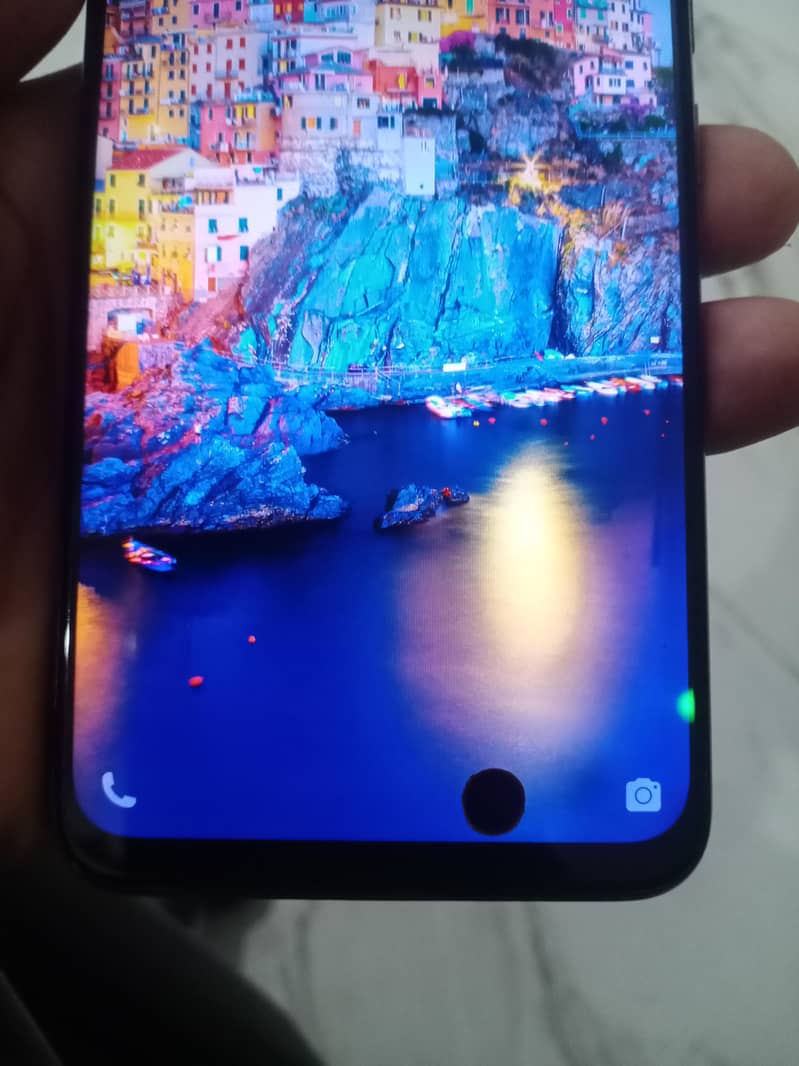 Vivo Y19 6