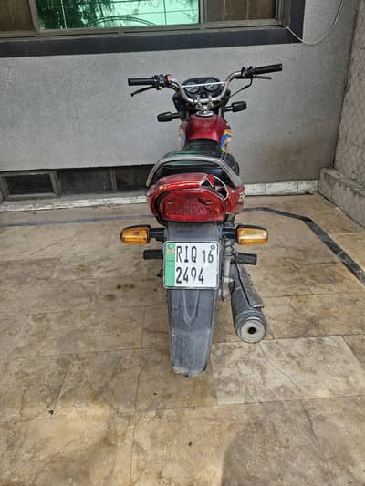 Honda 125 deluxe