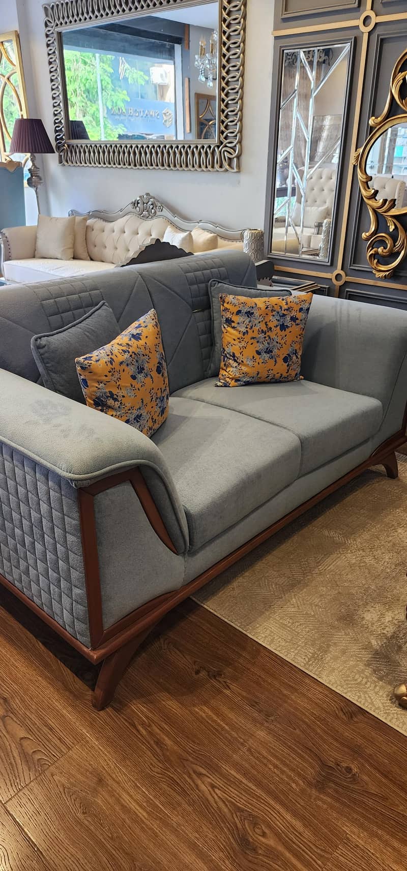 sofa set 0