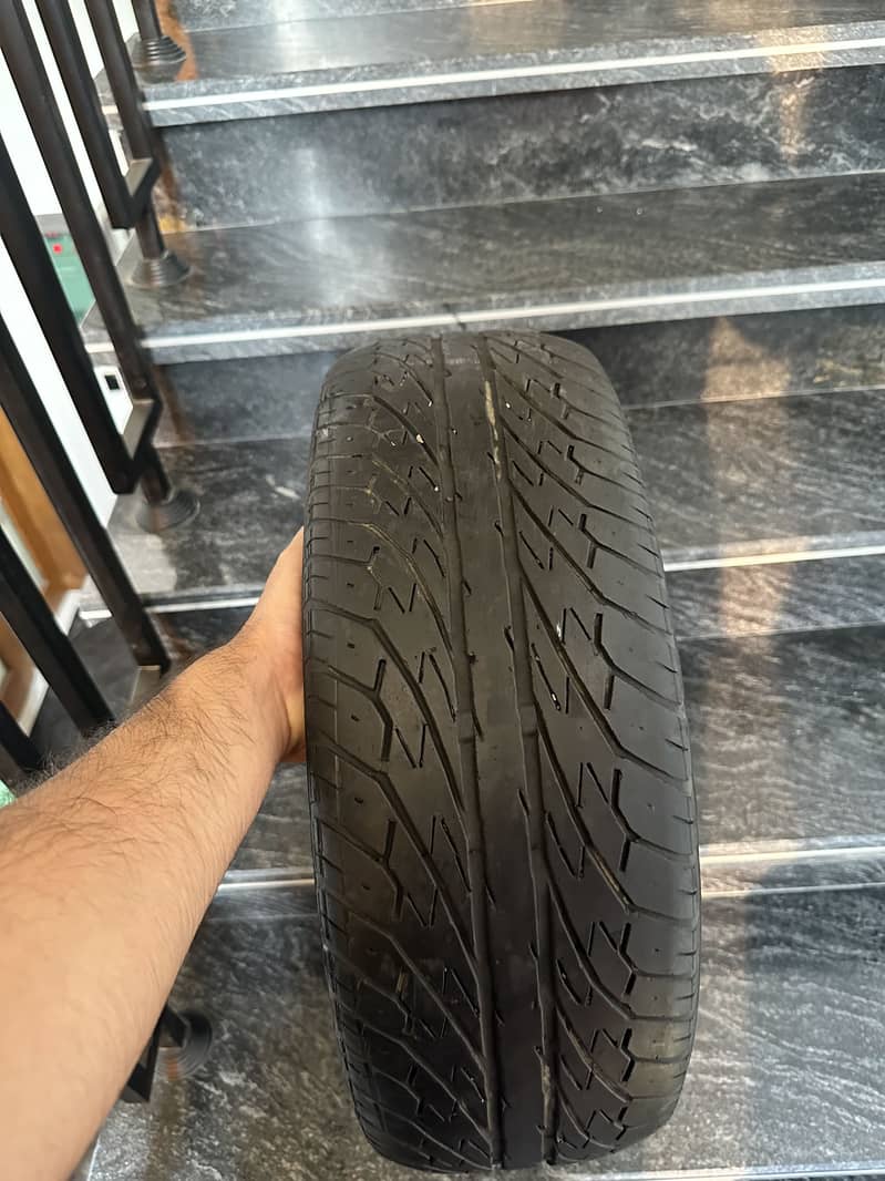 14 inch dunlop trye 2