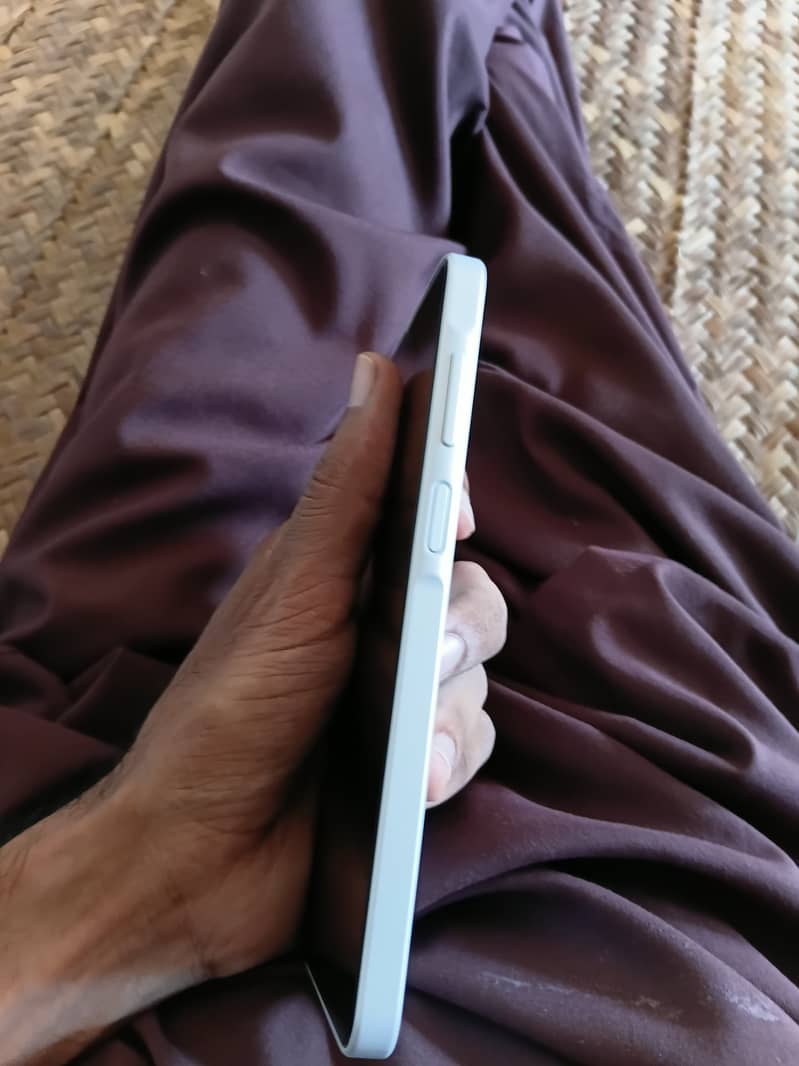 Samsung Mobile A16 5