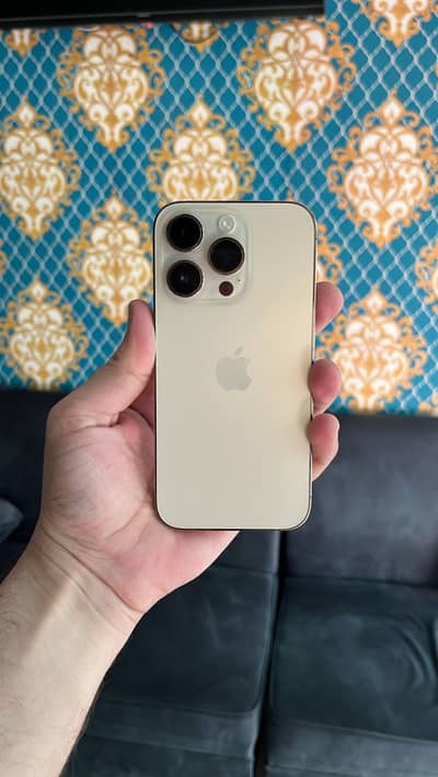 Apple iPhone 14 Pro