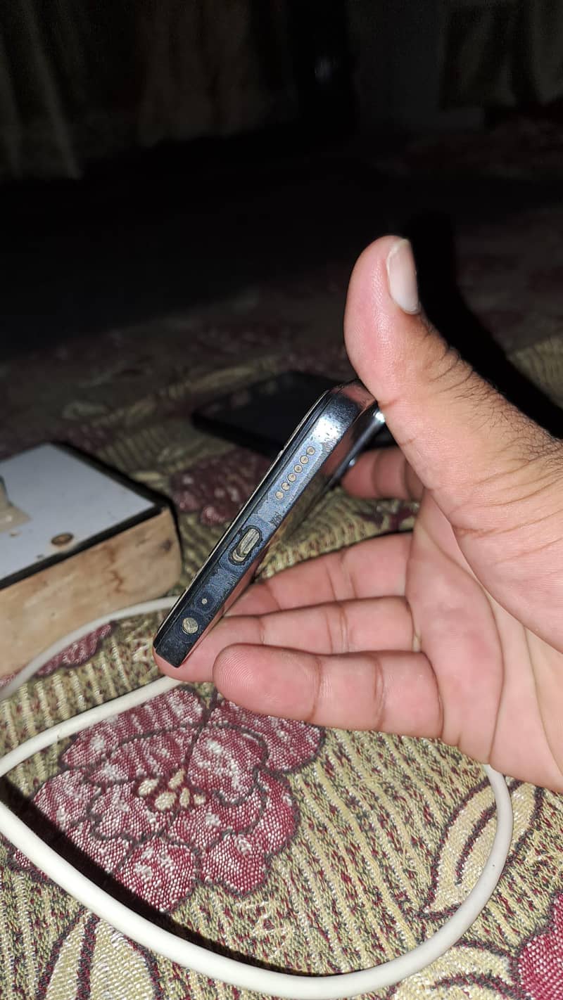Tecno Spark 20 3