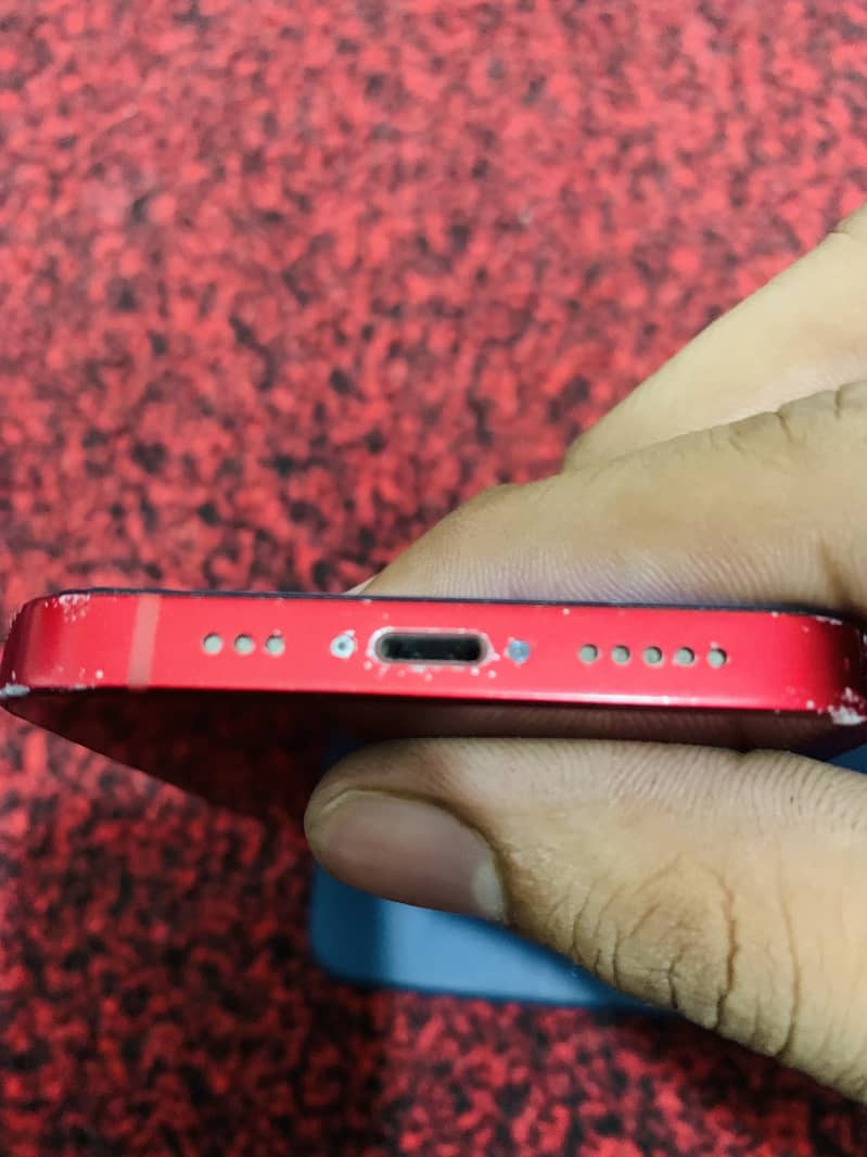 Apple iPhone 13 3