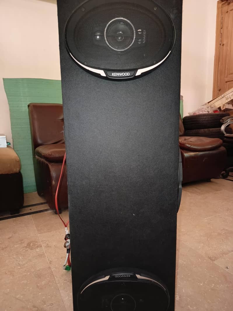 Amplifier+Subwoofer Box 2