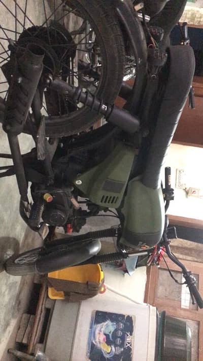 70 cc bike convert in to cafe racer