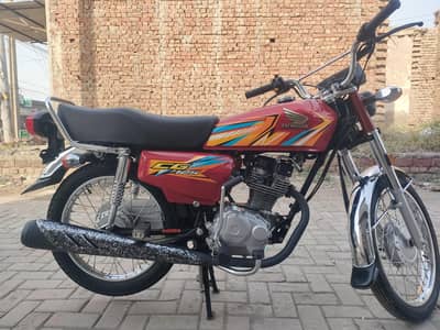 Honda 125 2026 model 4423 km orignal chali hea