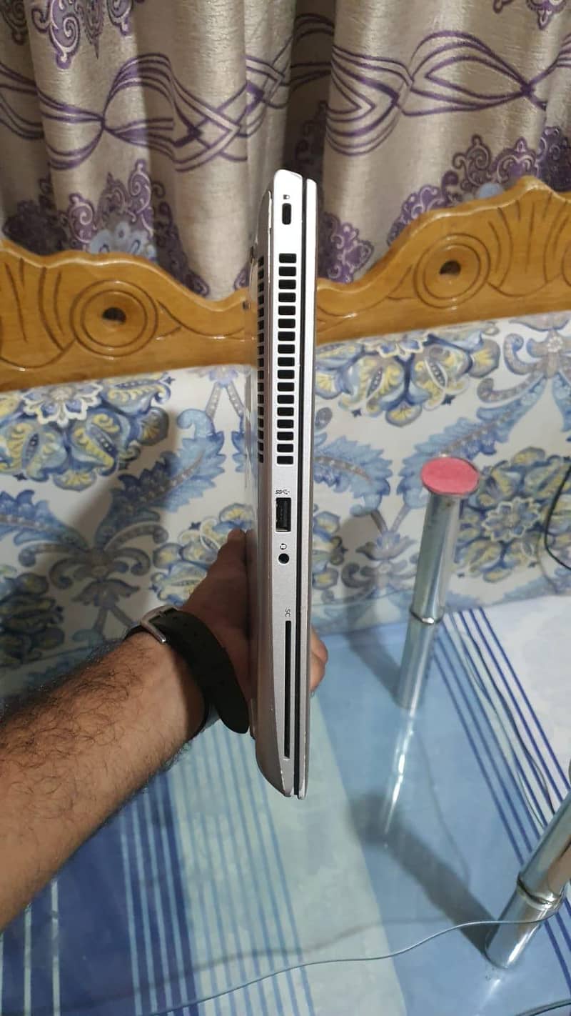 HP PROBOOK 5