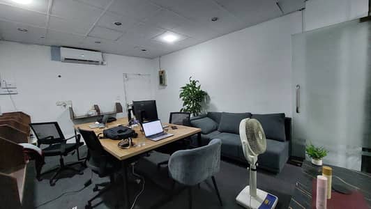 Grey Carpet for Home / Office – Excellent Condition