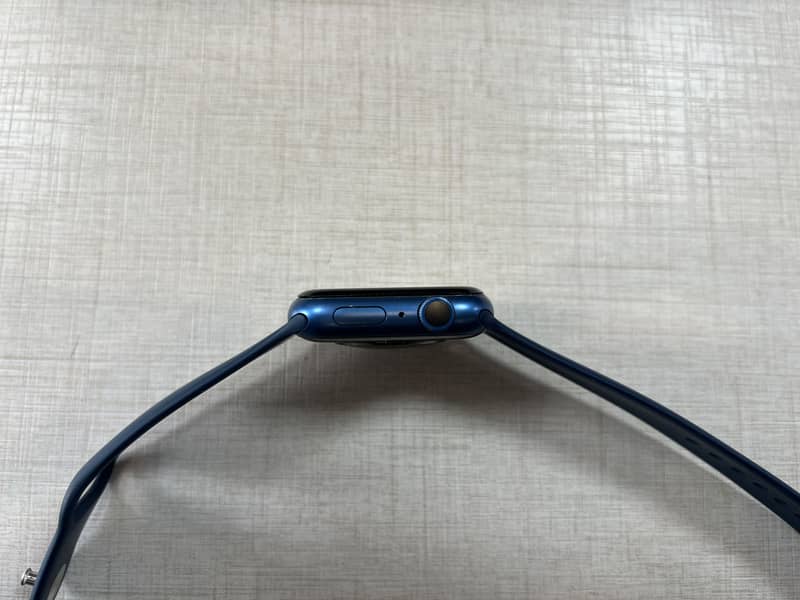 Series 7 Apple watch 2